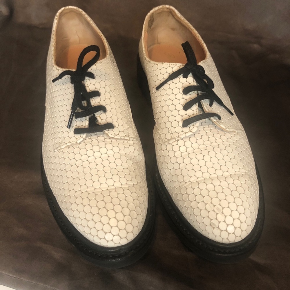 Robert Clergerie paris white oxfords lug soles 38.5 Like new